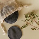 Reusable Make Up Remover Pads - Set of 18 with 2 wash bags - Image 2