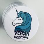 Vegan Unicorn Magnet - Text with an image of a unicorn with a blue mane